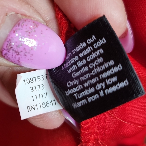 Lane Bryant Heart Lace Crochet Sleeveless Red Top Women's Plus Size 22 - Picture 13 of 14